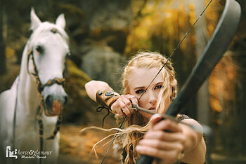 Archer, horse, model, blonde, cal, girl, woman, animal, marketa novak, arrow HD wallpaper
