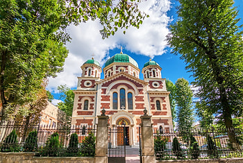 Orthodox Church of Saint George, Lviv Ukraine, Architectural beauty, Spiritual site HD wallpaper