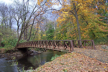 Fall Scene, creek, fall, trees, bridge, nature, fall leaves HD wallpaper