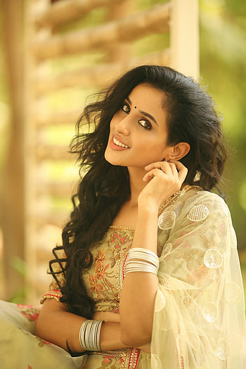 Riya suman, actor, heroine HD phone wallpaper