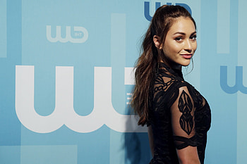 Lindsey Morgan HD wallpaper
