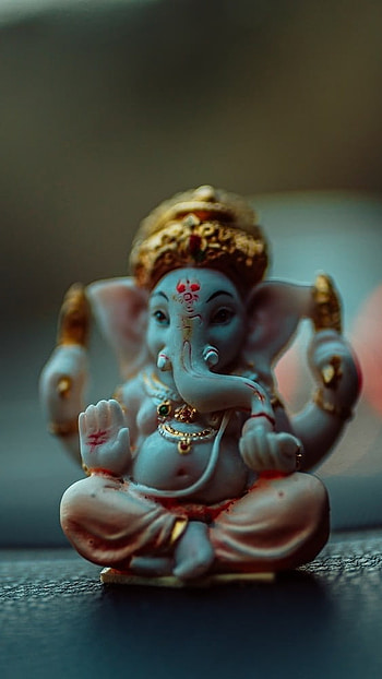 Bal Ganesh, Car Background, car, background, statue HD phone wallpaper