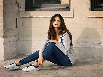 Selena Gomez, model, Selena, , singer, beautiful, Gomez, actress, 2014, jeans HD wallpaper