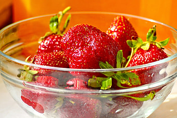 Food, Strawberry, Berries, Plate, Juicy HD wallpaper
