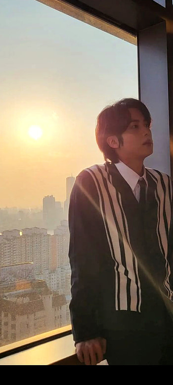 WWH, sky, dress_shirt HD phone wallpaper