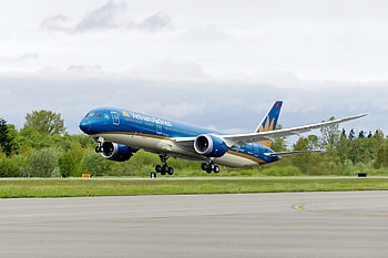 Vietnam Airlines, Domestic flights, A350 and Dreamliner, Aerotelegraph HD wallpaper