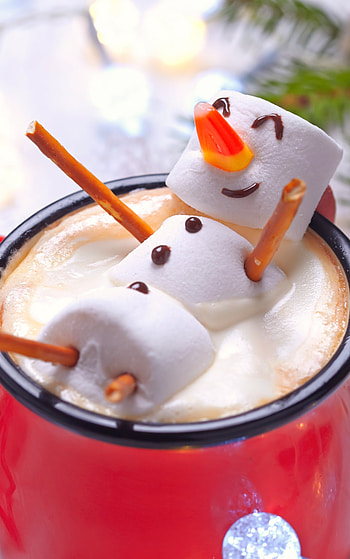 Snowman, Marshmallow HD phone wallpaper