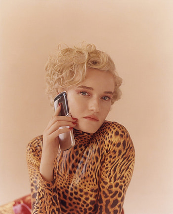 Julia Garner, Ozarks, Favorite dress, Actresses HD phone wallpaper