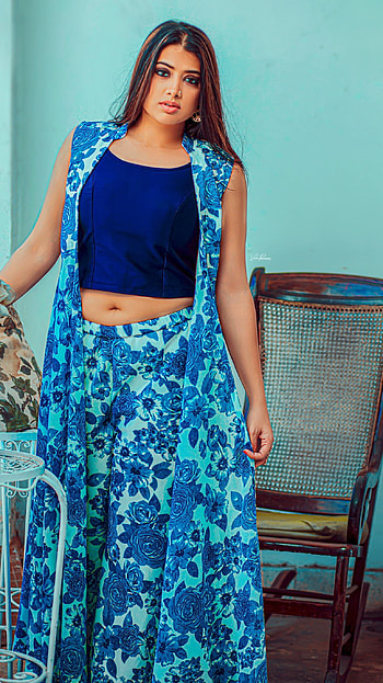 Madhuri, malayalam actress HD phone wallpaper