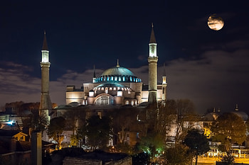 Hagia Sophia, Moschee at night, Istanbul skyline HD wallpaper