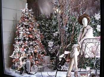 Holidays, New Year, Holiday, Christmas Decorations, Christmas Tree Toys, Christmas Tree, Showcase, Dummy, Mannequin HD wallpaper