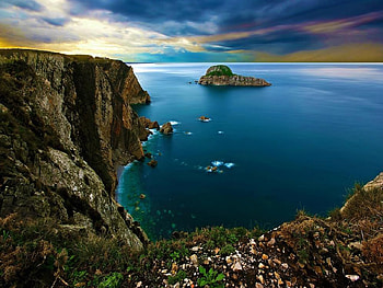 Lovely View, blue, colorful, colors, peaceful, beauty, amazing, ocean, sunset, sea, landscape, beautiful, grass, rocks, stones, view, clouds, nature, sky, lovely, splendor HD wallpaper