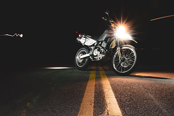 Motorcycles, Lights, Shine, Light, Asphalt, Motorcycle, Headlights HD wallpaper