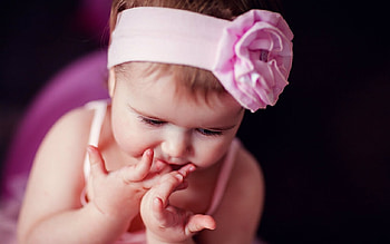Little girl, cute, girl, pink headband, child HD wallpaper
