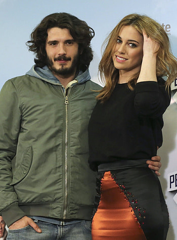 Yon Gonzalez, Blanca Suarez, Grand Hotel, Actors HD phone wallpaper
