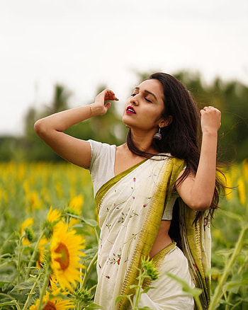Spandana Somanna, sky, graph HD phone wallpaper