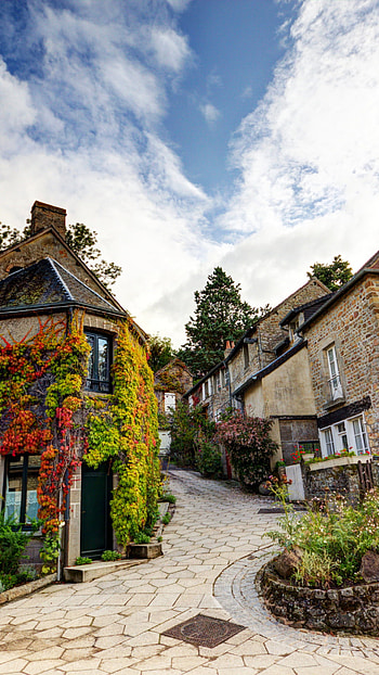 Man-made village, Architectural marvel, Urban planning, Modern lifestyle HD phone wallpaper