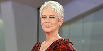 Jamie Lee Curtis, Transformative role, Movie mystery, Unrecognizable appearance HD wallpaper