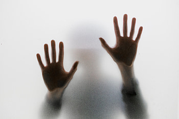Palms, Hand, Miscellanea, Miscellaneous, Palm, Glass, Hands, Touching, Touch HD wallpaper