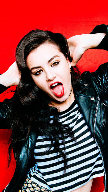 Screenbeauty, Charli XCX, Charlotte Emma Aitchison, DIY music HD phone wallpaper