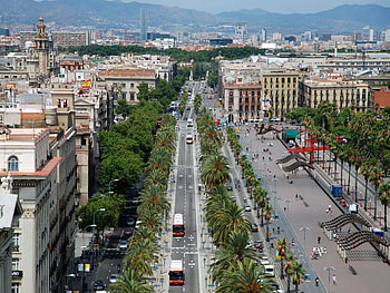 Columbus Avenue, Barcelona HD wallpaper