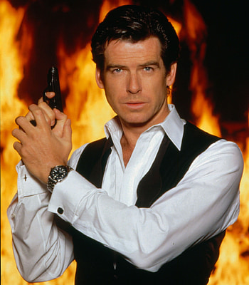 Pierce Brosnan, Fit figure at the beach HD phone wallpaper