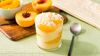 Easy peachy rice pudding, Creamy and fruity, Quick and simple recipe, Perfect dessert for summer HD wallpaper
