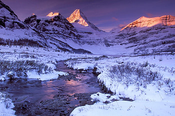 Winter time, winter, river, snow, nature, ice, mountain HD wallpaper