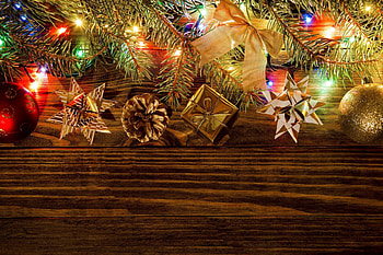 New year decorations, Festive , Sony Xperia tablet, Vibrant atmosphere HD wallpaper