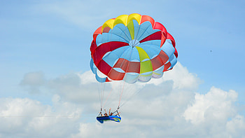 Sky Rider parasailing, Cancun adventure, Fly high in the sky, Thrilling experience HD wallpaper
