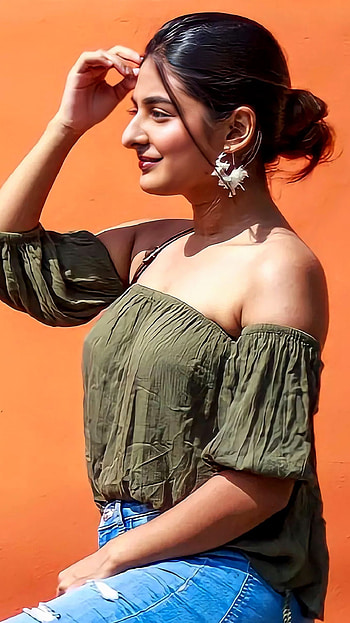 Ester Anil, malayalam actress HD phone wallpaper