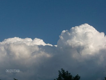Thunderheads, huge, threatening HD wallpaper