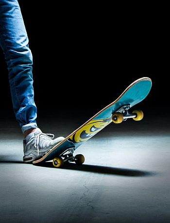 Dark, Miscellanea, Miscellaneous, Sneakers, Jeans, Skateboard, Leg HD phone wallpaper