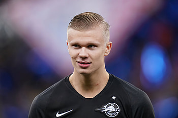 Dynamic Soccer Star - Sports Action Hero, soccer, Sports, Erling Haaland HD wallpaper