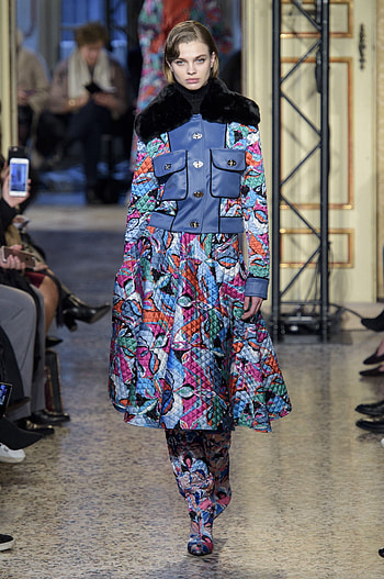 Emilio Pucci's Autumn/Winter collection, Bold and vibrant designs, Italian fashion excellence, Statements on the runway HD phone wallpaper
