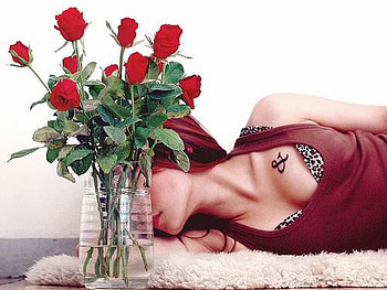 Girl w Roses, girl, beautiful, roses HD wallpaper