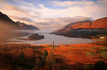 Glenfinnan Monument - Scotland, Scottish Highlands, Scotland, Bonnie Prince Charlie, Glenfinnan Monument, Jacobite Uprising 1745 HD wallpaper
