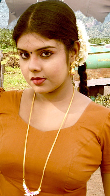 Shivani bahl, malayalam actress, model HD phone wallpaper