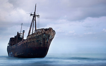 Shipwreck, boat, sand, ashore, washed up, water, land, ocean HD wallpaper