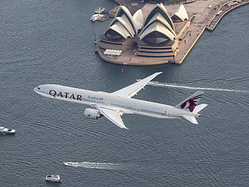 Qatar Airways, Sydney premiere, Luxury travel HD wallpaper