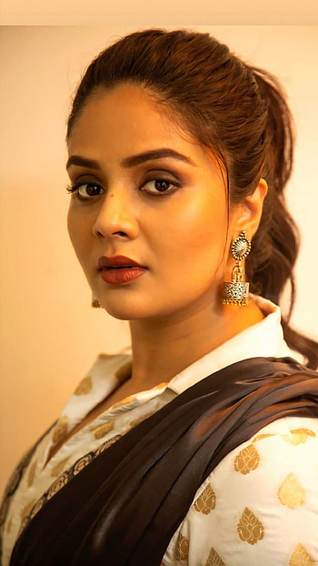 Sreemukhi, telugu actress HD phone wallpaper