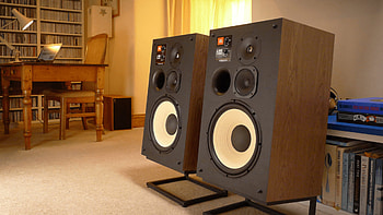 Retro sound, JBL L100 Classic, Iconic loudspeaker, Vintage vibes HD wallpaper
