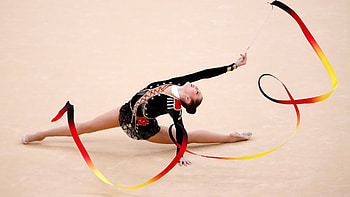 Captivating gymnast , High-definition , Top-notch visuals, Background diversity HD wallpaper