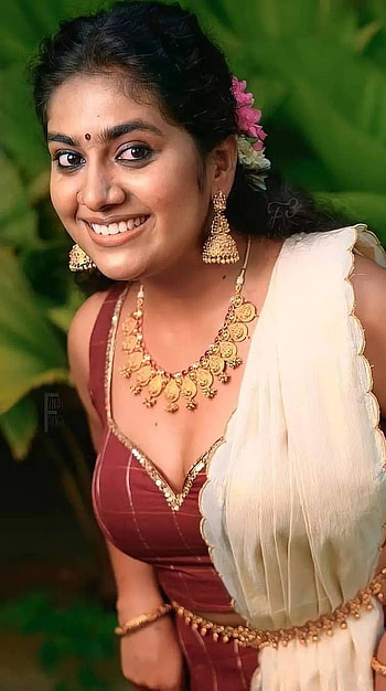 Nimisha Sajan, mallu actress, dusky divas HD phone wallpaper