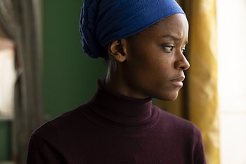 Aisha Osagie, Letitia Wright HD wallpaper