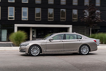 BMW 740Le iPerformance Pure Excellence, vehicle, BMW 740 HD wallpaper