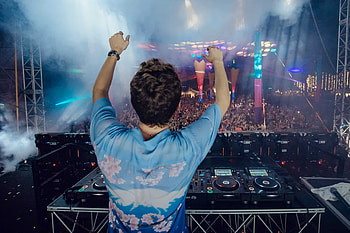 Lost Frequencies, AIA Glow Festival, Music event, gallery HD wallpaper