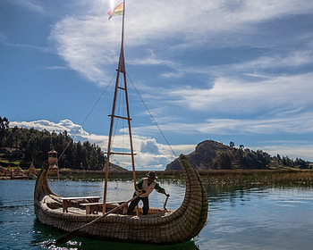 Lake Titicaca, Boat in the lake, Breathtaking views, Serenity HD wallpaper