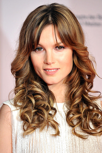 Sylvia Hoeks profile, Introduction to the actress, Brief biography, Filmography HD phone wallpaper