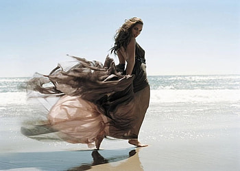 Beauty on Beach, sand, shadow, other, girl, people, dress, beach, waves, windy, ocean HD wallpaper